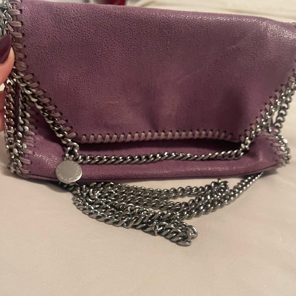 Stella McCartney purple crossbody bag. - Picture 2 of 5
